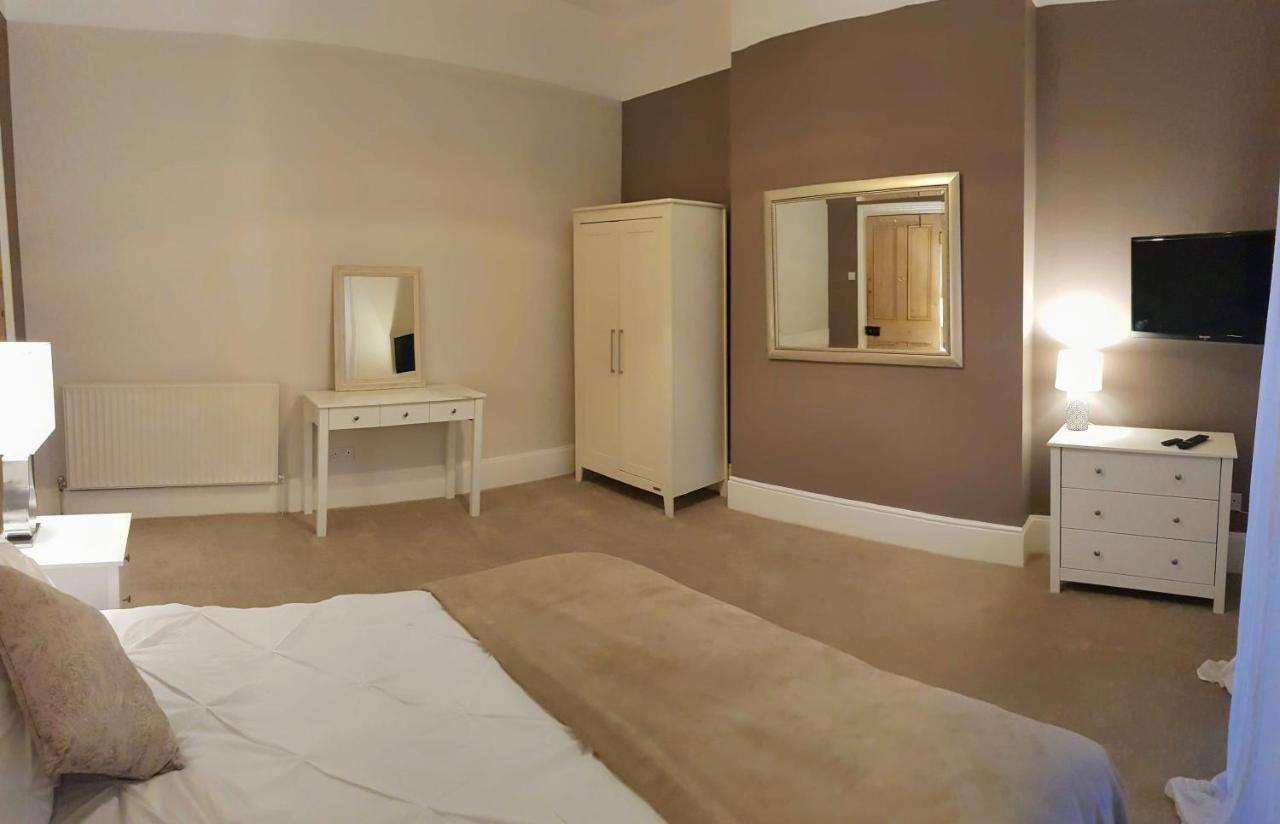 Cottage Grove Homestay Rooms Portsmouth Bagian luar foto
