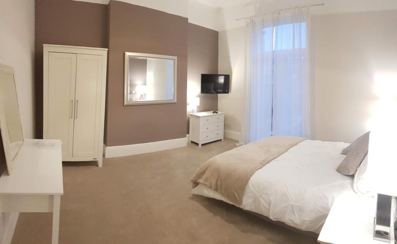 Cottage Grove Homestay Rooms Portsmouth Bagian luar foto